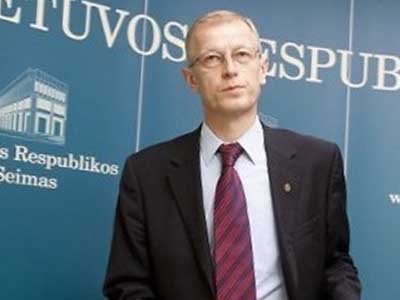 Вице-спикер литовского парламента ушел в отставку из-за превышения скорости