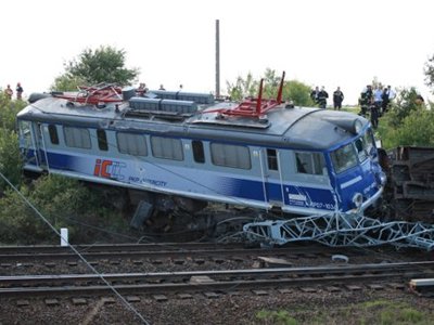 В железнодорожной катастрофе в Польше обвинили машиниста
