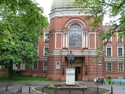 Суд над петербургским адвокатом прошел в больнице