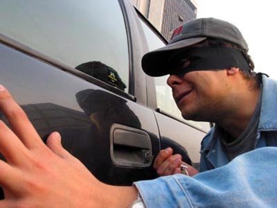 ГИБДД поправит свой регламент ради автовладельцев, которым вернули угнанные машины