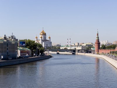 Прокуратура просит жаловаться на загрязнение московских рек и прудов