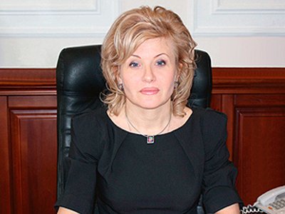 Вице-премьер, давшая взятку коньяком и шоколадом, оштрафована на 27093 руб. 50 коп.