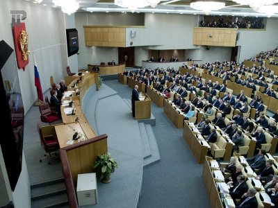 Госдума позволит российским участникам ряда коммерческих сделок выбирать право любого государства