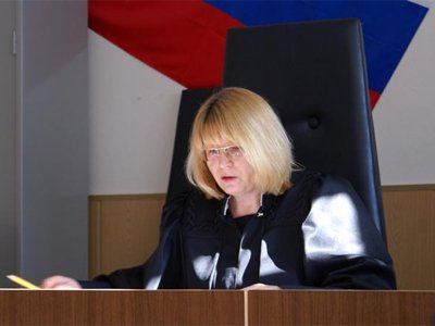 Погибла судья, вынесшая первый в РФ обвинительный приговор блогеру