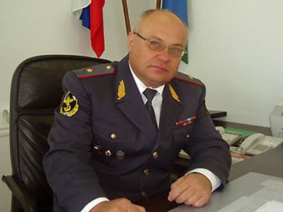 Разыскивается бывший глава МВД Якутии, подозреваемый в хищении служебного Mercedes