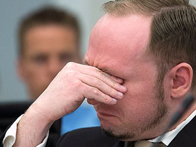 Шеф полиции Норвегии уходит в отставку после оглашения результатов расследования теракта Брейвика
