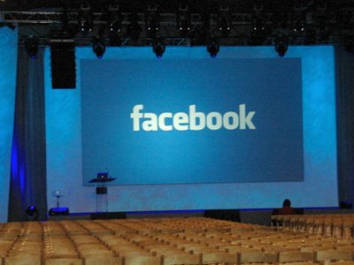 Facebook защищает интеллектуальную собственность в суде