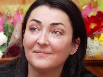 Лолита Милявская хочет лично доказать в судебном споре с ТСЖ незаконность платы 78000 руб. за чистку 4 ковриков