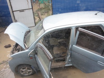 Власти Кубани компенсируют пострадавшим только по одному жилью и не будут платить за потопленные машины