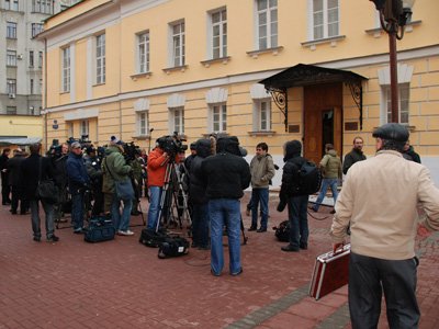 Процесс по делу об убийстве Политковской возобновится 2 февраля