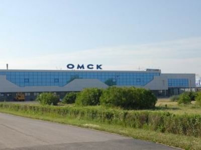 Прокуратура требует признать забастовку работников Омского аэропорта незаконной