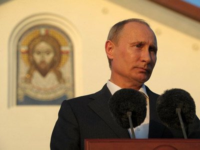 Путин заявил, что не имеет никакого отношения к &quot;залепленной судом двушечке&quot; участницам Pussy Riot