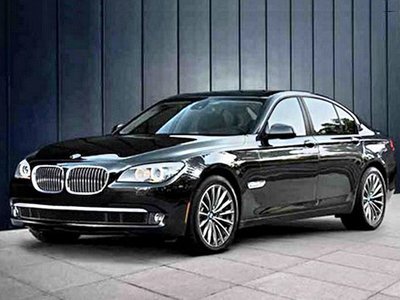 ВС передумал покупать два лимузина BMW за 12 млн руб.