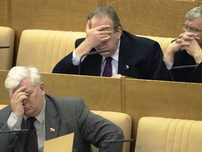 Госдума обязала правительство РФ отчитываться перед парламентом