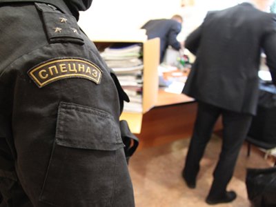 ФСБ провело обыски в новгородском банке &quot;РостФинанс&quot;