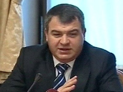 СКР предъявил обвинение Анатолию Сердюкову
