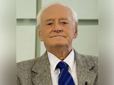 Скончался признанный эксперт по договорам международной купли-продажи товаров Михаил Розенберг
