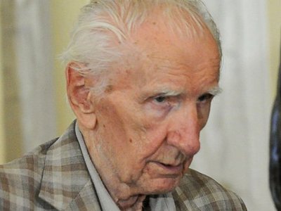 98-летнему венгру предъявлены обвинения в преступлениях времен нацистской Германии