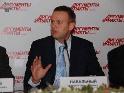 Блоггер Навальный обвинил ведомство Онищенко в коррупции с сайтом 