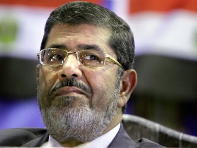 Экс-президента Египта будут судить за побег из тюрьмы