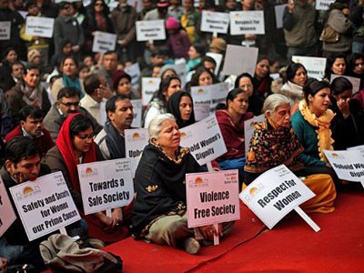 В Индии сельский суд приговорил девушку к групповому изнасилованию