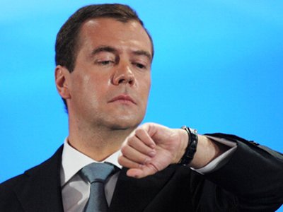 Депутаты отменяют &quot;вечное лето&quot; Дмитрия Медведева