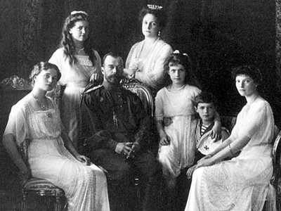 Суд обязал СКР выдать великой княгине акт о прекращении дела об убийстве Николая II