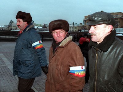 Путин ввел штрафы за неподчинение казакам и другим дружинникам