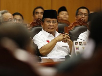 Кандидат в президенты Индонезии, проигравший выборы, оспорил результаты голосования в суде