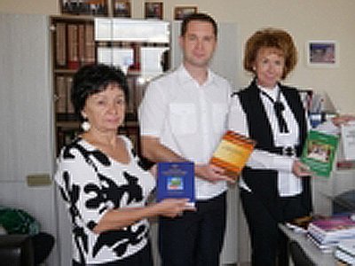 В Крым завозят юридическую литературу
