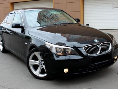 За неисправный BMW пятой серии водитель отсудил 700 000 руб. сверх его цены