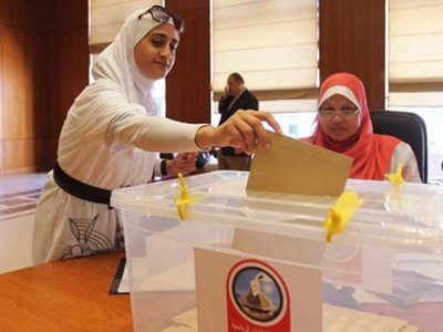 Египетский суд отменил парламентские выборы