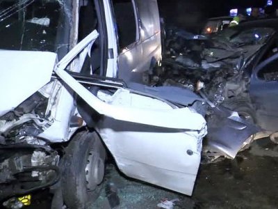 Возбуждено дело по ДТП с участием сотрудника СКР на Peugeot, в котором пострадали 17 человек