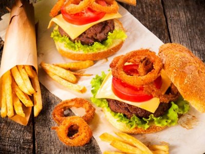 Роспотребнадзор оштрафовал 78 столичных ресторанов Burger King на 15,4 млн руб.