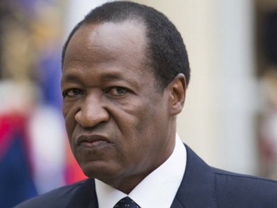 Временные власти Буркина-Фасо обвинили бывшего президента в госизмене