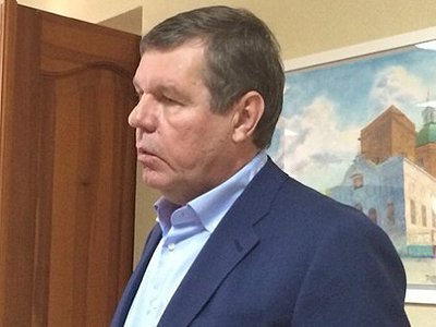 Суд арестовал имущество барда Новикова