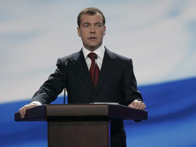 Медведев  поддержит преподавание религиозной культуры в школах