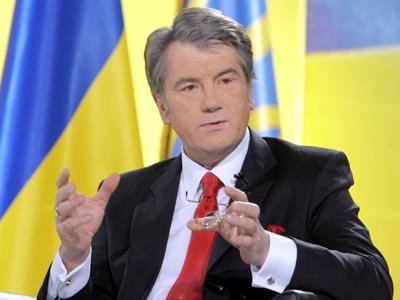 Ющенко не даст украинским чиновникам жить на пожертвования