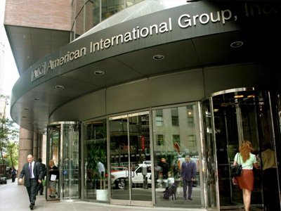 США: AIG рассказала о бонусах Генпрокуратуре