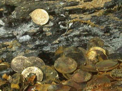 Власти Испании судятся с кладоискателями за 17 т серебряных монет стоимостью $500 млн