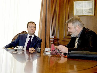 Медведев: &quot;У президента нет права комментировать исход судебного процесса&quot;