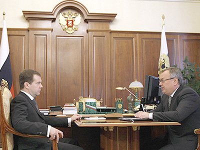 Глава ВТБ попросил Медведева ужесточить закон о банкротстве