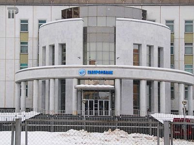 К спору Газпромбанка с производителями боевых машин привлекли заседателей
