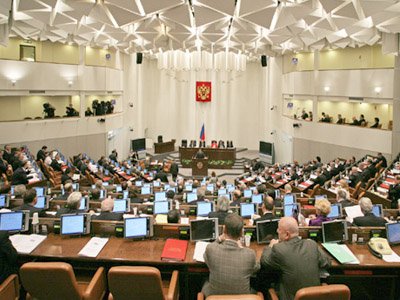 Переход с 1 января 2010 г от ЕСН к страховым взносам одобрен Советом Федерации