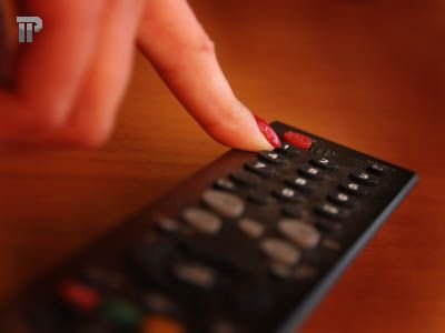 ФАС оштрафовала две телевизионные компании за громкую рекламу