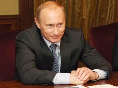 Путин: &quot;В 2010 году все военные будут обеспечены жильем&quot;