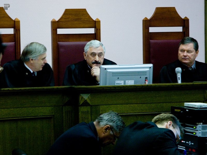 Дело Козлова и "аберрация сознания прокуратуры" - фоторепортаж