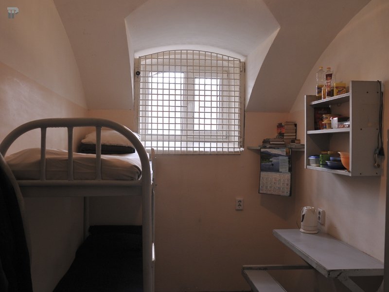 Как выглядит тюрьма внутри фото